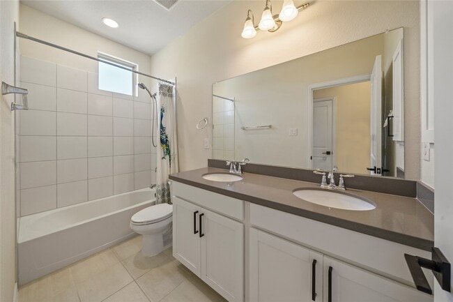 Building Photo - 17769 Shumard Oak Dr