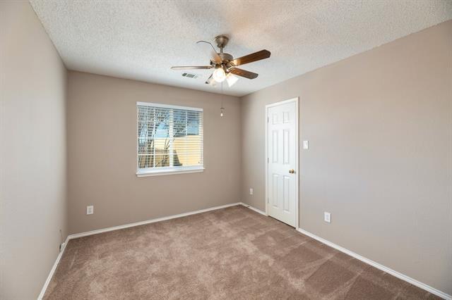 Building Photo - 3225 Cornflower Dr