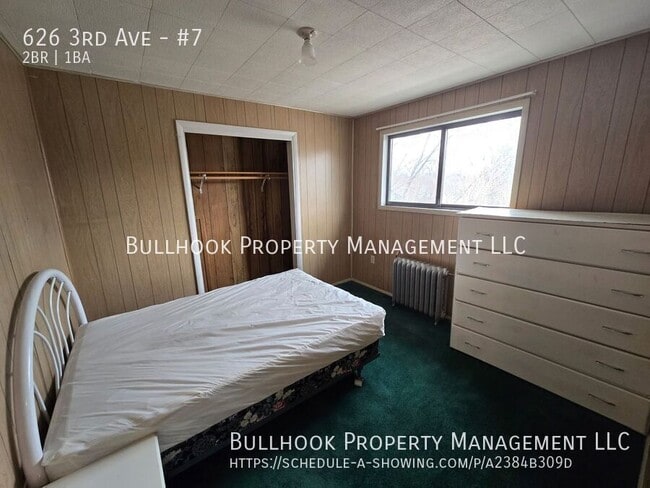 Building Photo - 626 3rd Ave