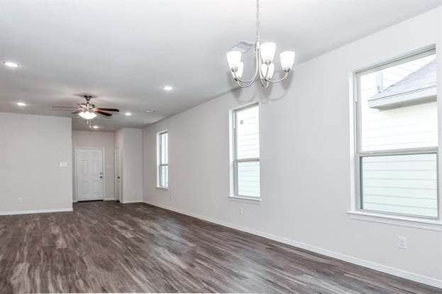 Building Photo - 826 Wembley Wood Wy