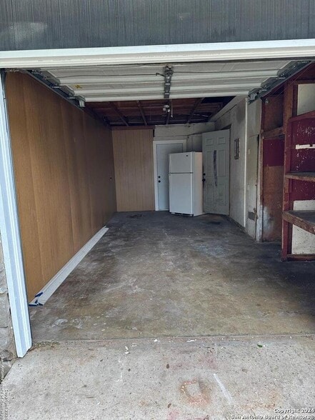 Building Photo - 7211 Westglade Dr