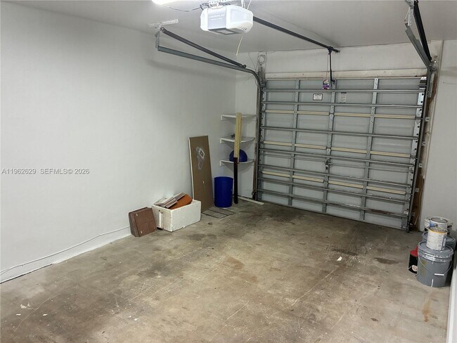 Building Photo - 11611 SW 90th Terrace