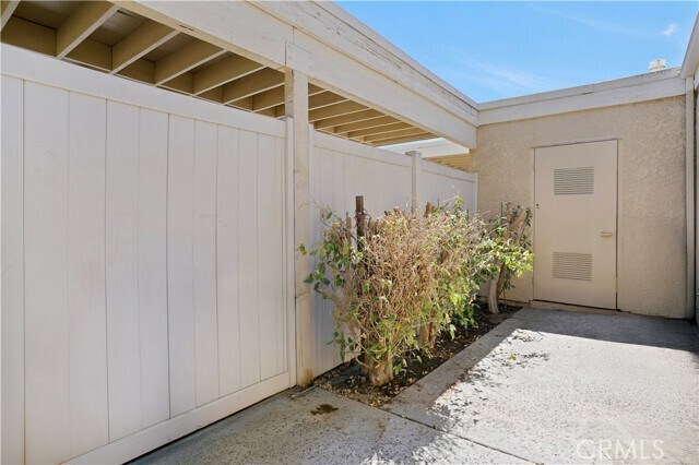 Building Photo - 69723 Encanto Ct