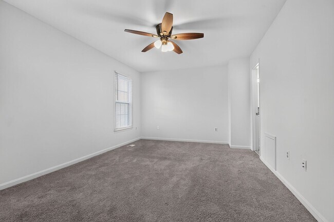 Building Photo - 5560 E Boniwood Turn