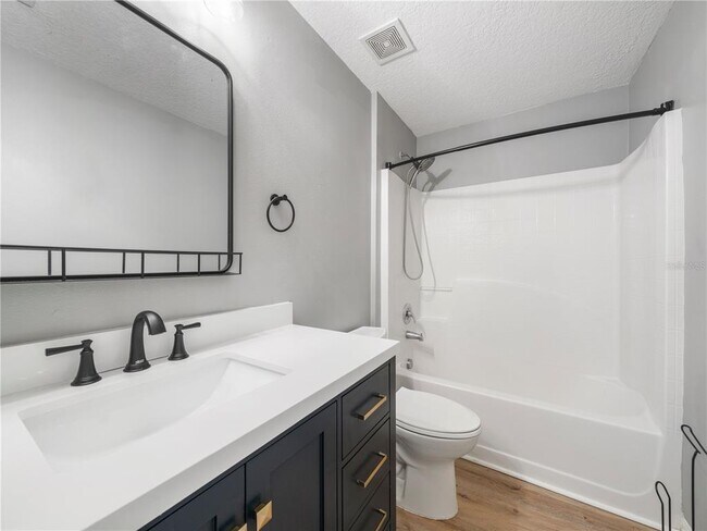 Building Photo - 2248 Tealwood Circle