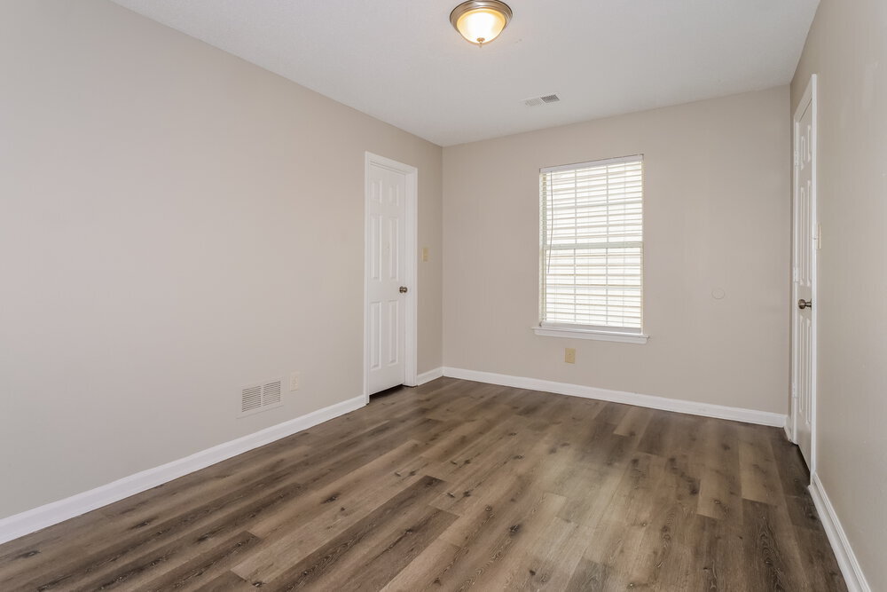 Building Photo - 4830 Mistic Lake Dr