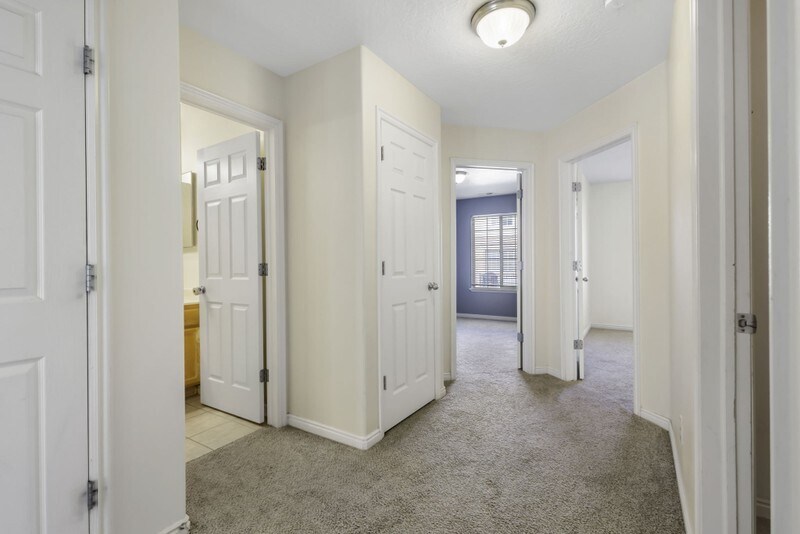 Building Photo - 10504 Sage Flats Way