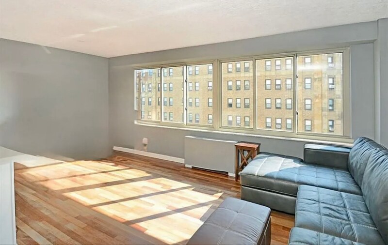 Building Photo - 12520 Edgewater Dr