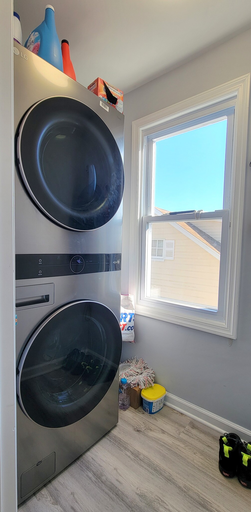 Washer Dryer in unit - 0/26 Bellair Ave