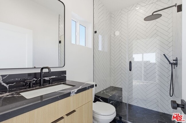 Building Photo - 2837 Redondo Blvd