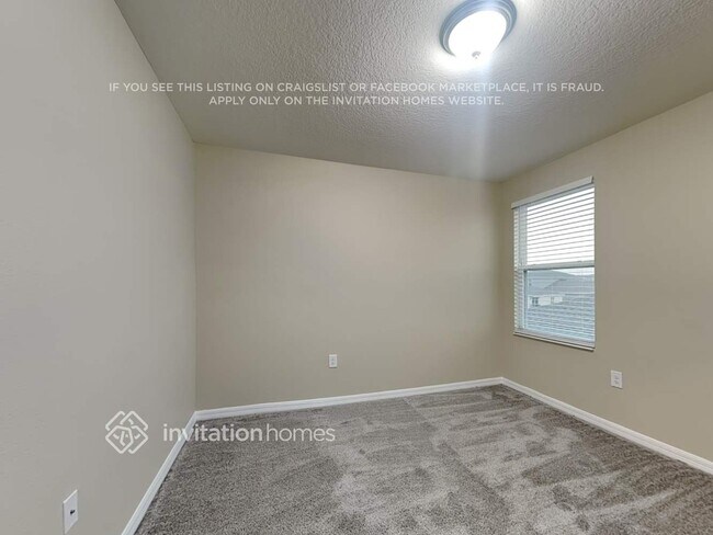 Building Photo - 4500 Holstein St