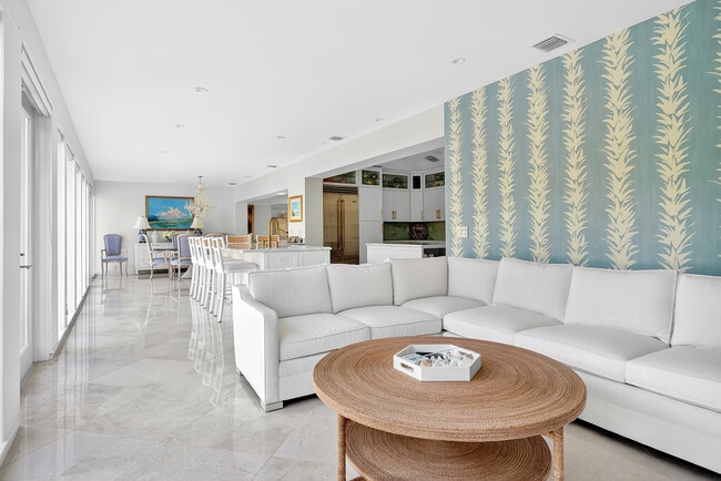 Building Photo - 107 E Inlet Dr