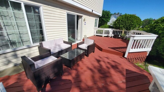 Building Photo - 1289 Estling Ct