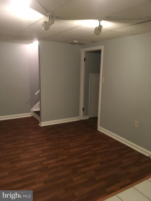 Building Photo - 15205 Streamside Ct