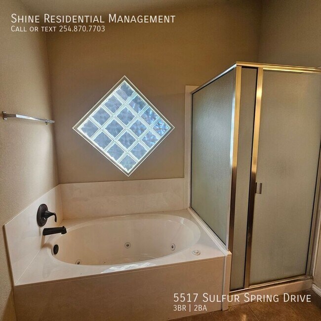 Building Photo - 5517 Sulfur Spring Dr