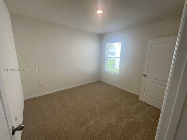 Building Photo - 3432 Lounging Wren Ln