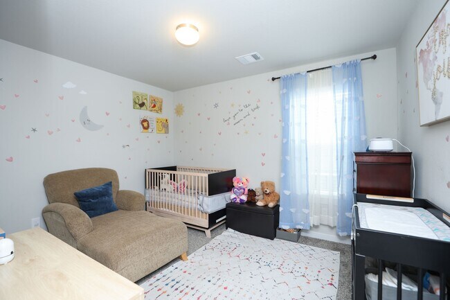 Building Photo - 5511 Gothic Oak Dr