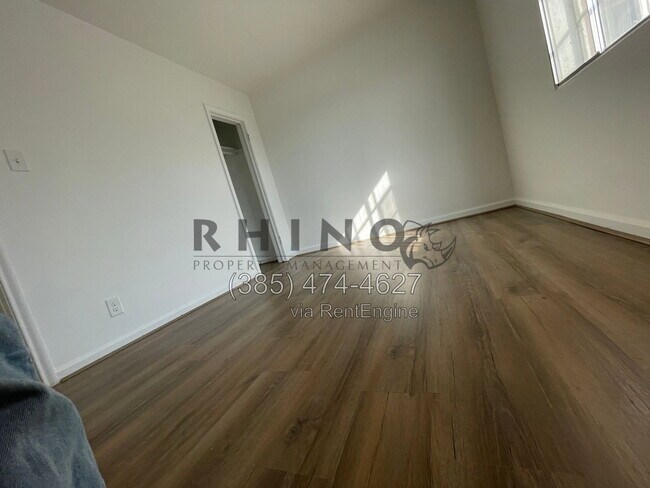Building Photo - 2583 S 700 E