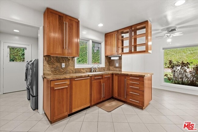 Building Photo - 13521 Bayliss Rd