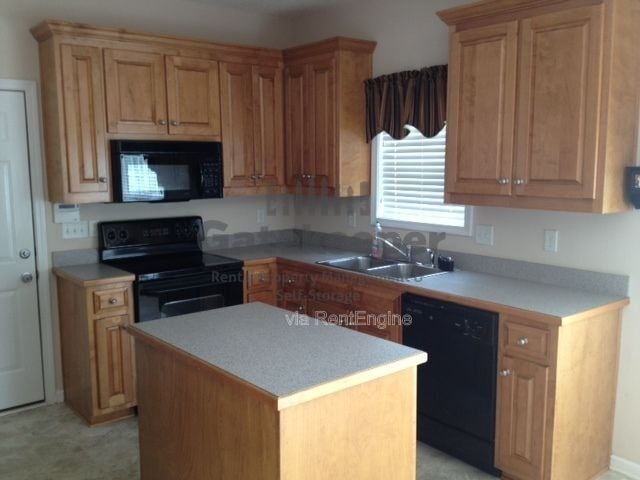 Building Photo - 309 Hambrick Park