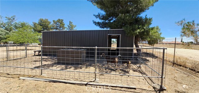 Building Photo - 11010 Valle Vista Rd