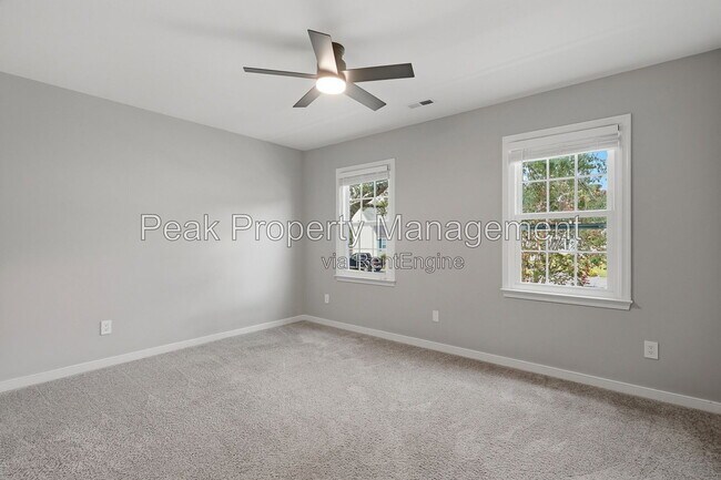 Building Photo - 5008 Chelsea Brook Ln