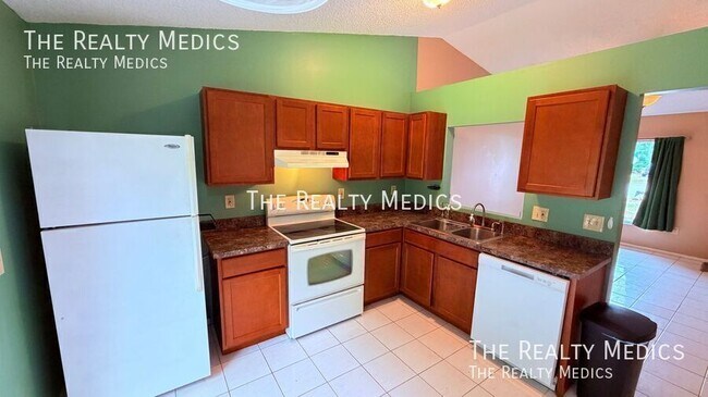 Building Photo - 12209 Coral Reef Dr