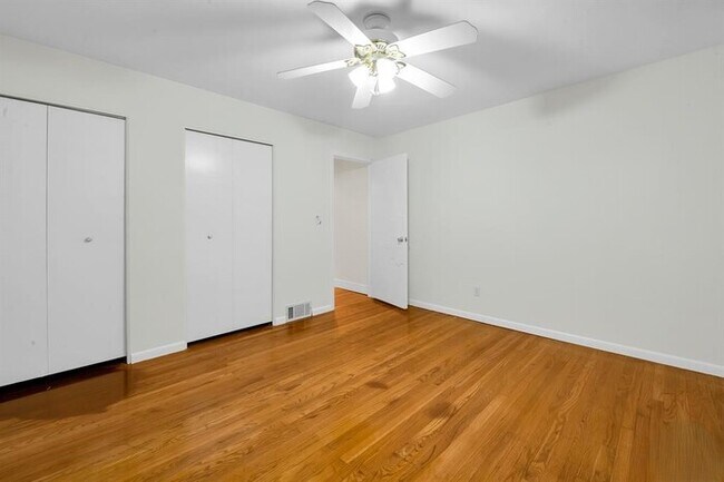 Building Photo - 28314 James Dr