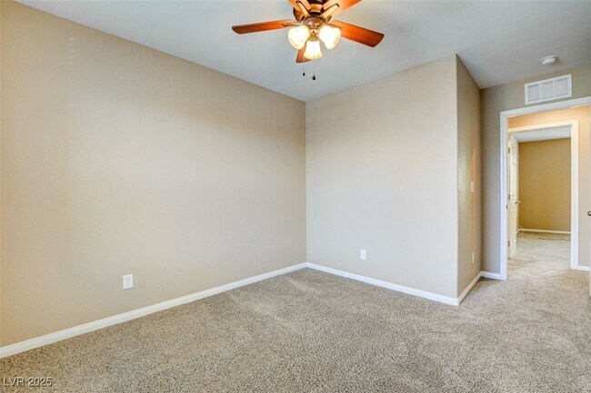 Building Photo - 10984 Sardinia Sands Dr