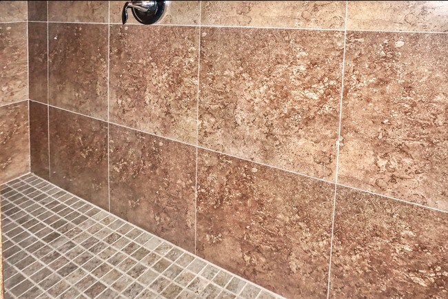 Building Photo - 1363 Oceanview Dr