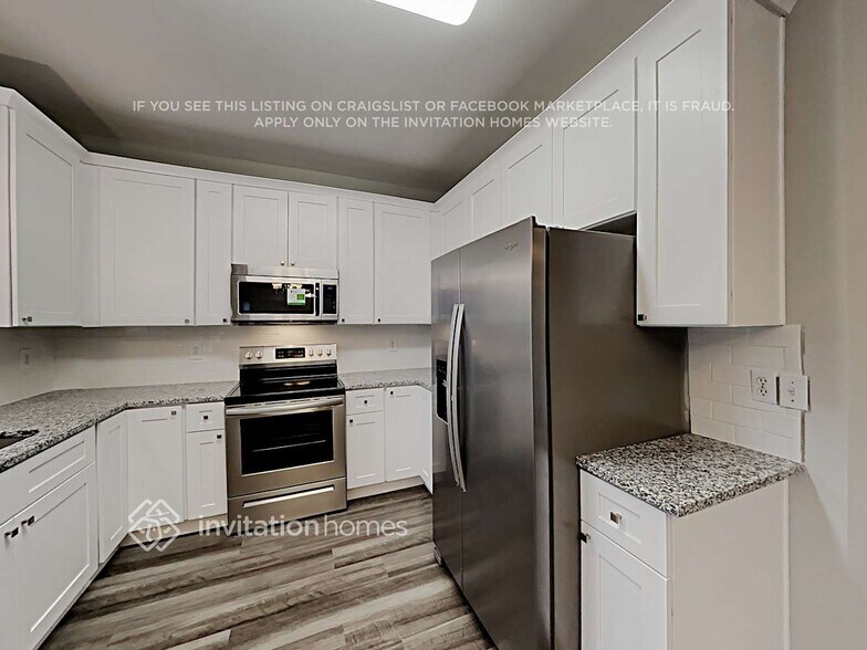 Building Photo - 700 Marjam Ln
