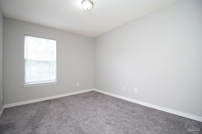 Building Photo - 1927 America Ave