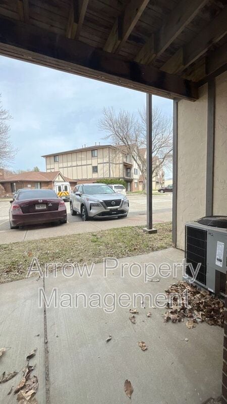 Building Photo - 2330 N 44th St