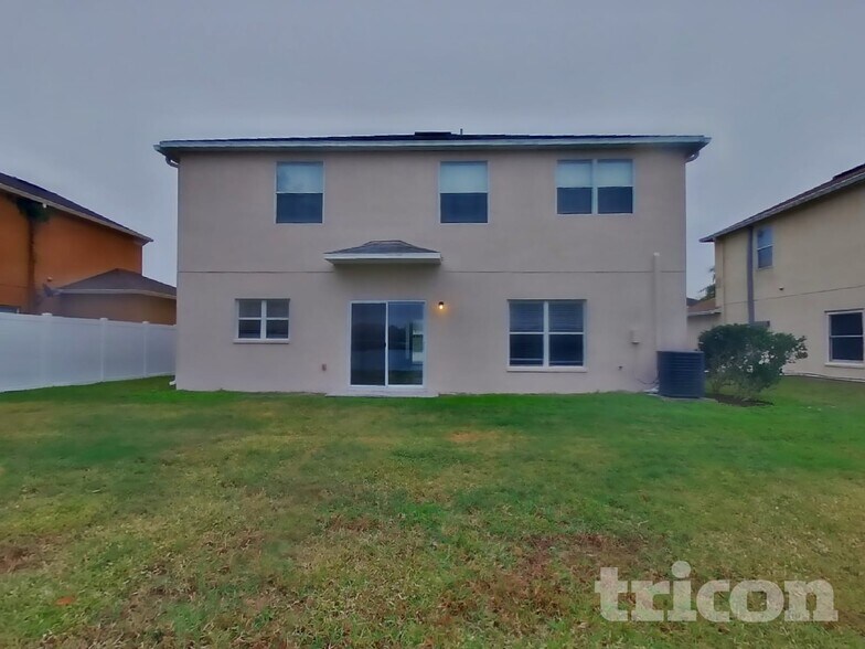 Building Photo - 31027 Bridgegate Dr