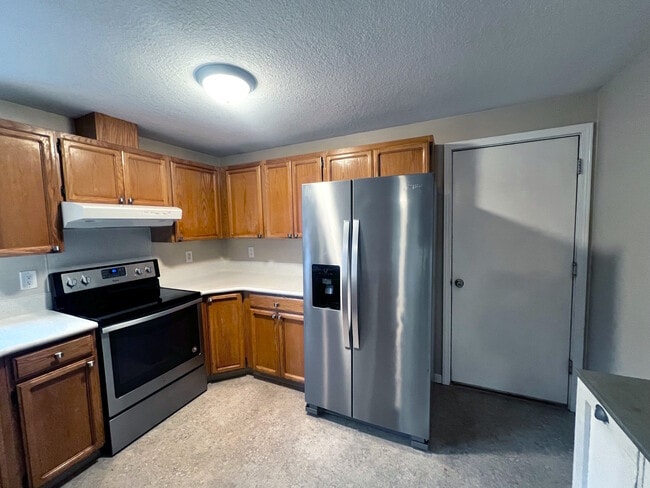 Building Photo - 15807 NE 86th Cir