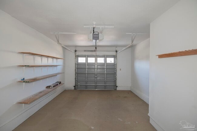 Building Photo - 5051 Grande Dr