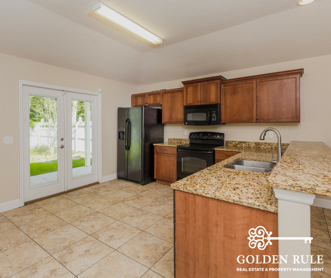 Building Photo - 20463 NW 248th Dr