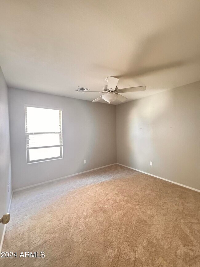 Building Photo - 1312 S Loback Ln