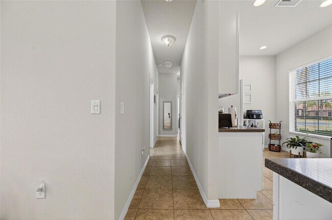 Building Photo - 15802 Cobble Mill Dr