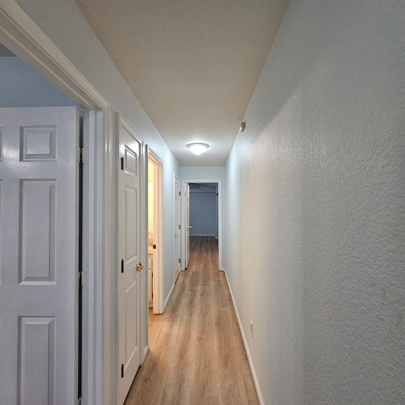 Building Photo - 2525 Travao Ln