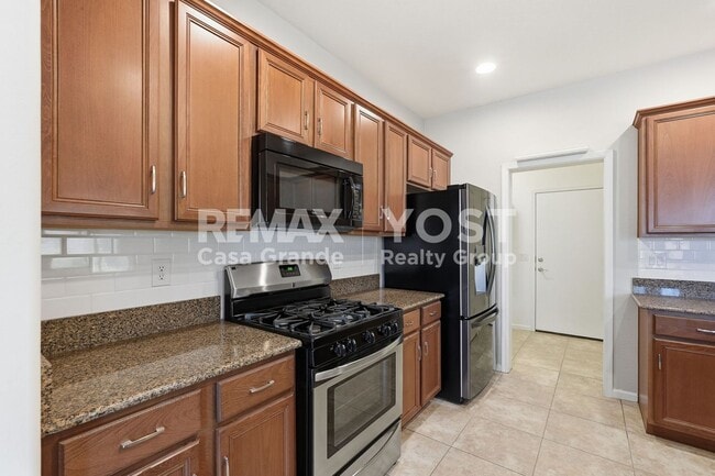 Building Photo - Active Adult 55+ Rental with Scenic Views in Ironwood Village