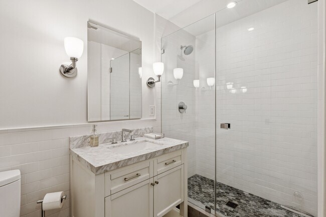 Building Photo - 760 Zinfandel Ln