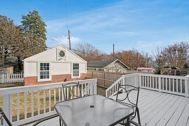 Building Photo - 5309 14th St NW