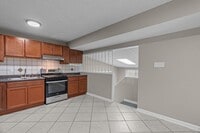 Building Photo - Charming 3-Bedroom Home – Section 8 Welcome!