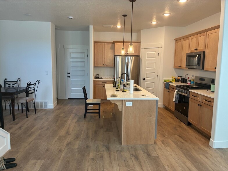 Building Photo - 1526 Talus Ridge Dr