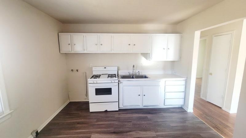 Building Photo - 1210 Carlisle Ave