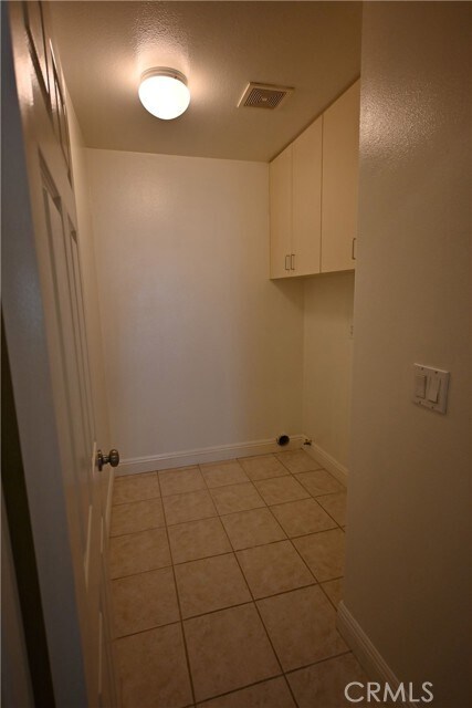 Building Photo - 37 Amoret Dr