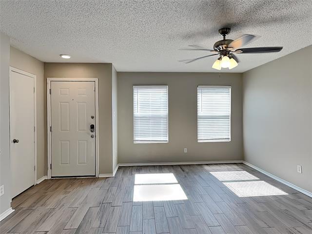 Building Photo - 360 Blairwood Dr