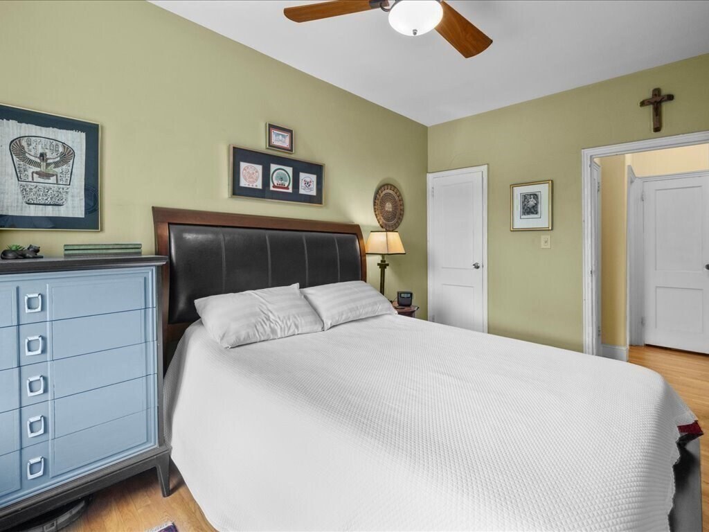 Building Photo - 228 Commonwealth Ave