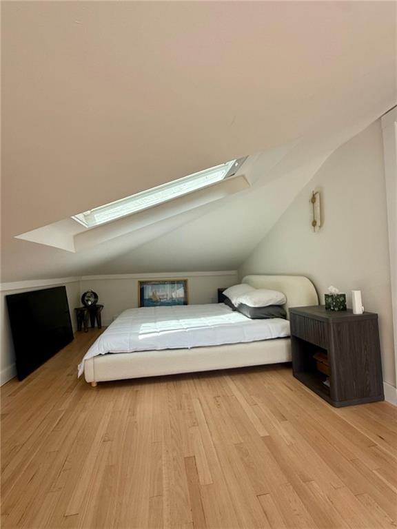 Building Photo - 75 Pelham St